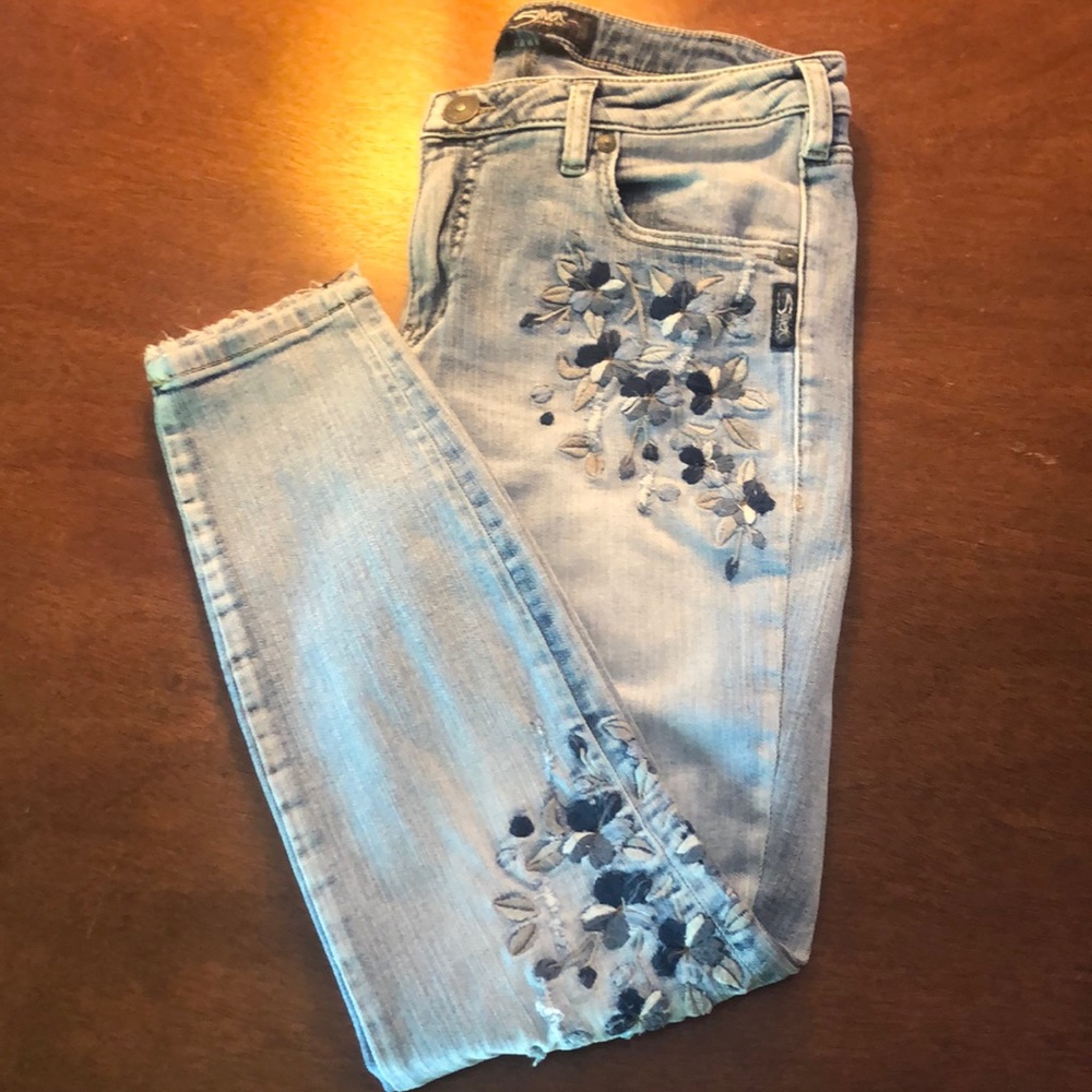 Silver ankle skinny.